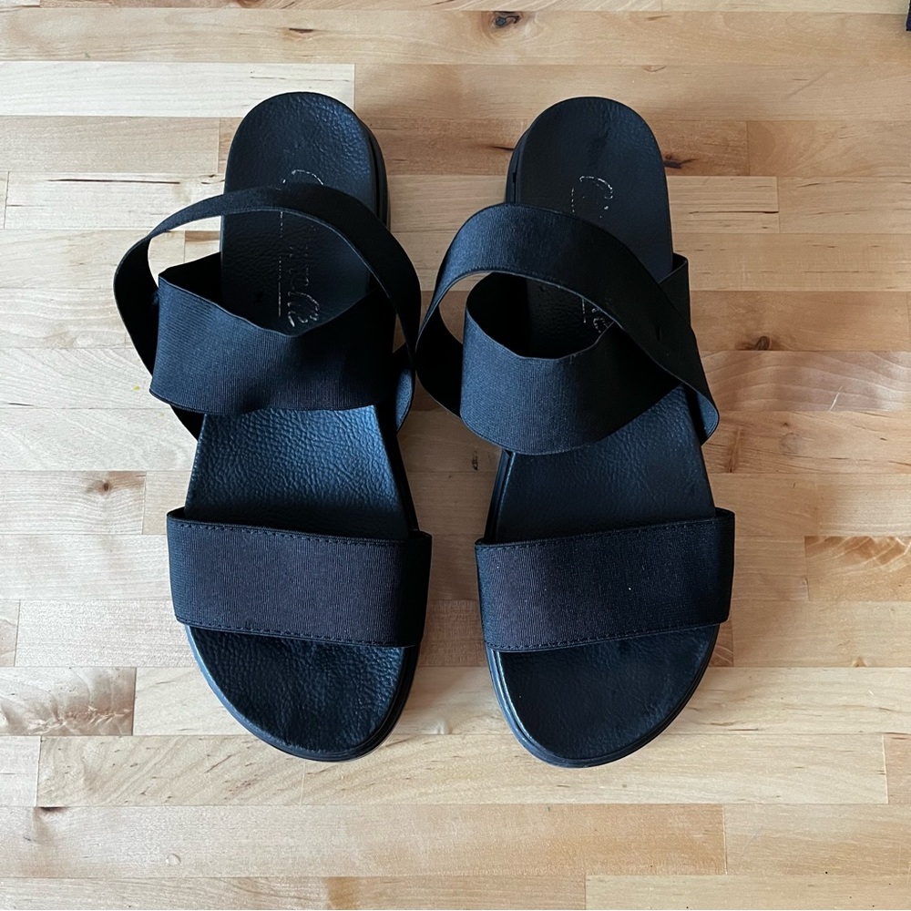 Black L’Intervalle Sandals size 39 (8.5)